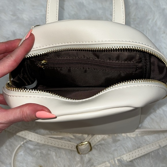 New Beige / Off White & Gold Small Backpack - Picture 7 of 16